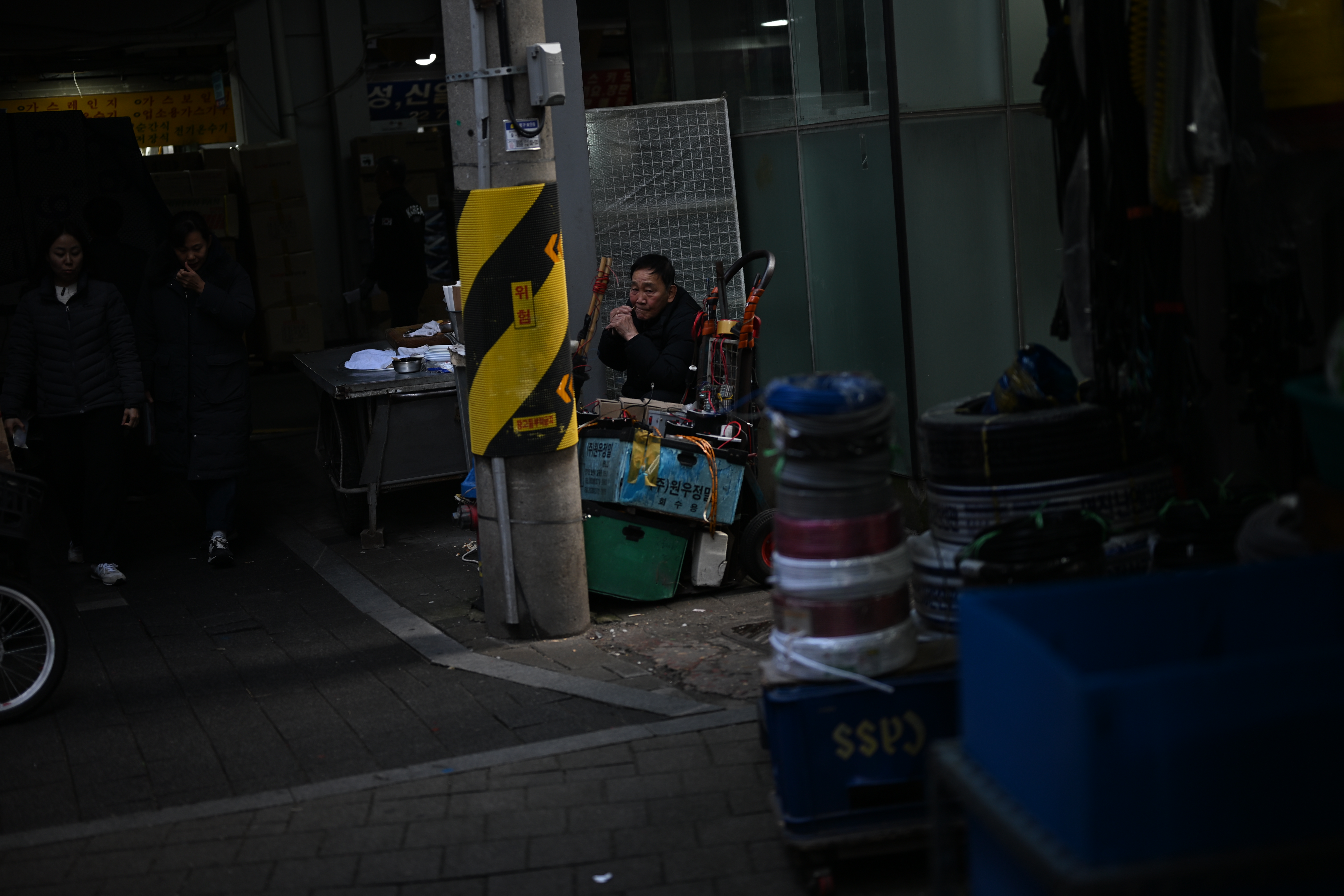 Digital series image 06