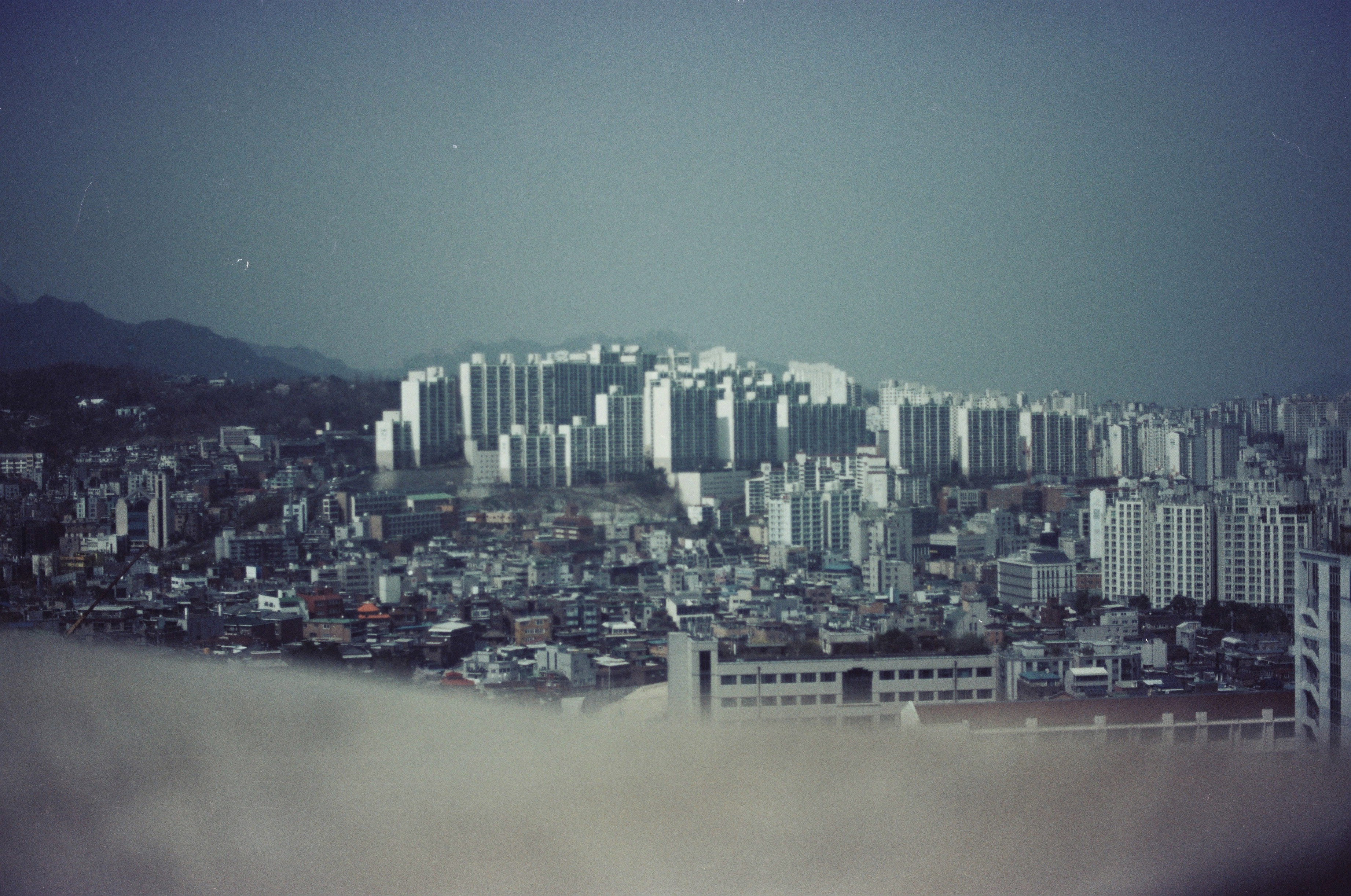 Film series image 01